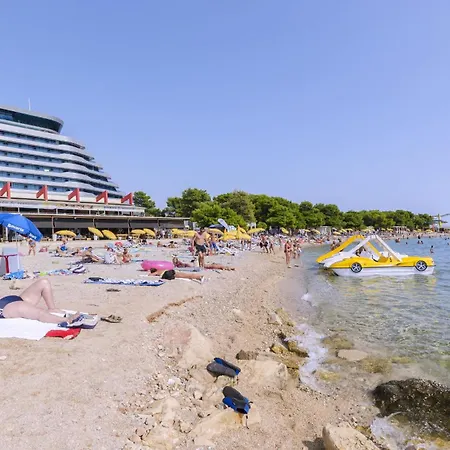 Julia Only Family * Vodice