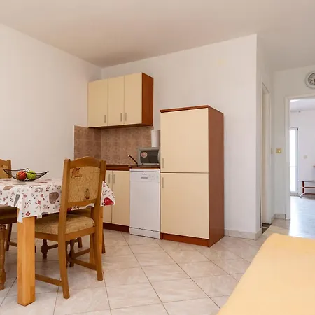 Appartement Julia Only Family Vodice