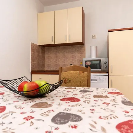 Julia Only Family Appartement Vodice